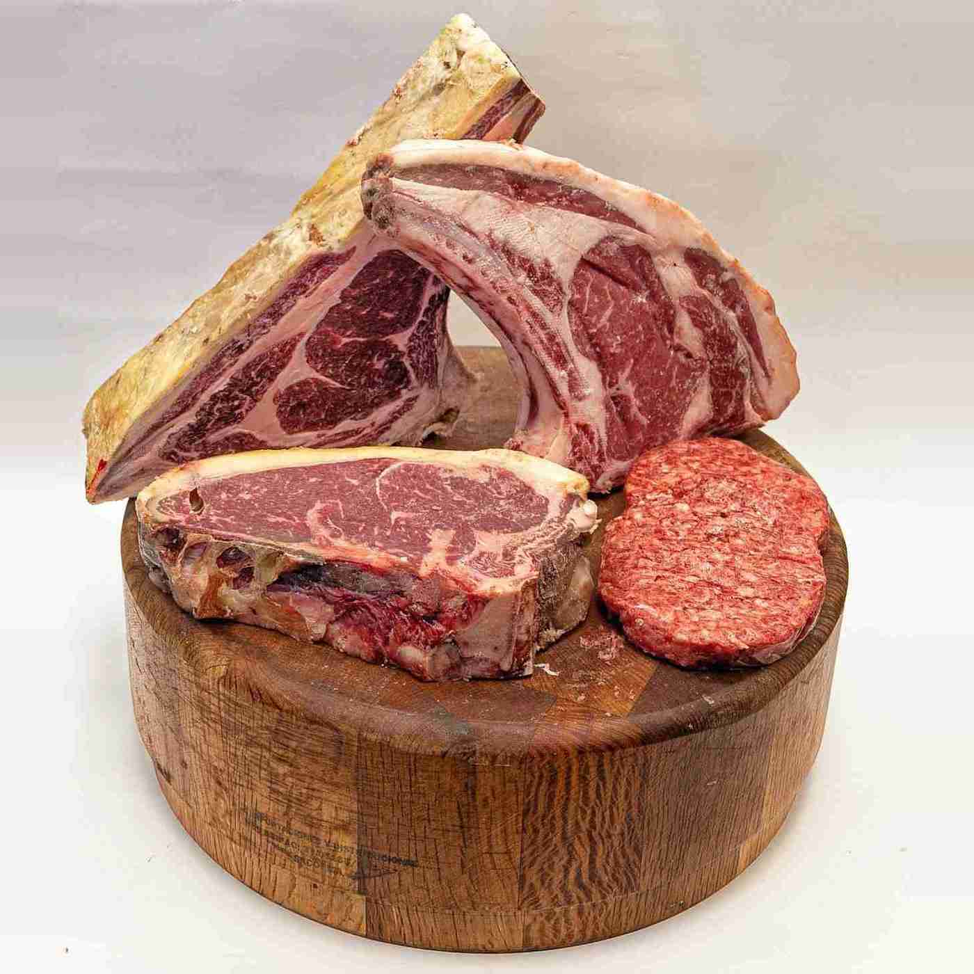 Pack de barbacoa #XIXXA BUENA con chuletones de ternera y vaca Angus